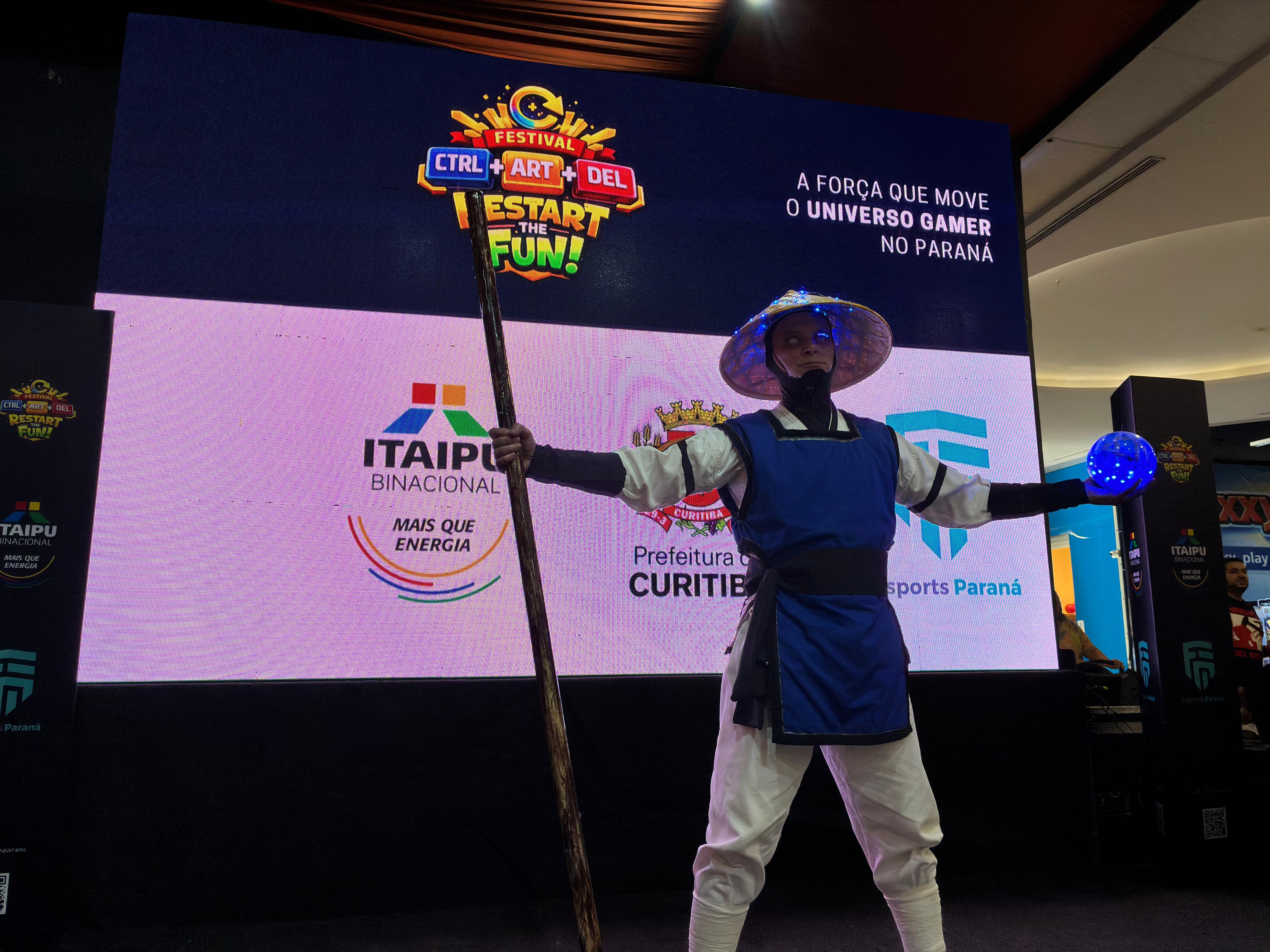 Foto de Jimmy como Raiden